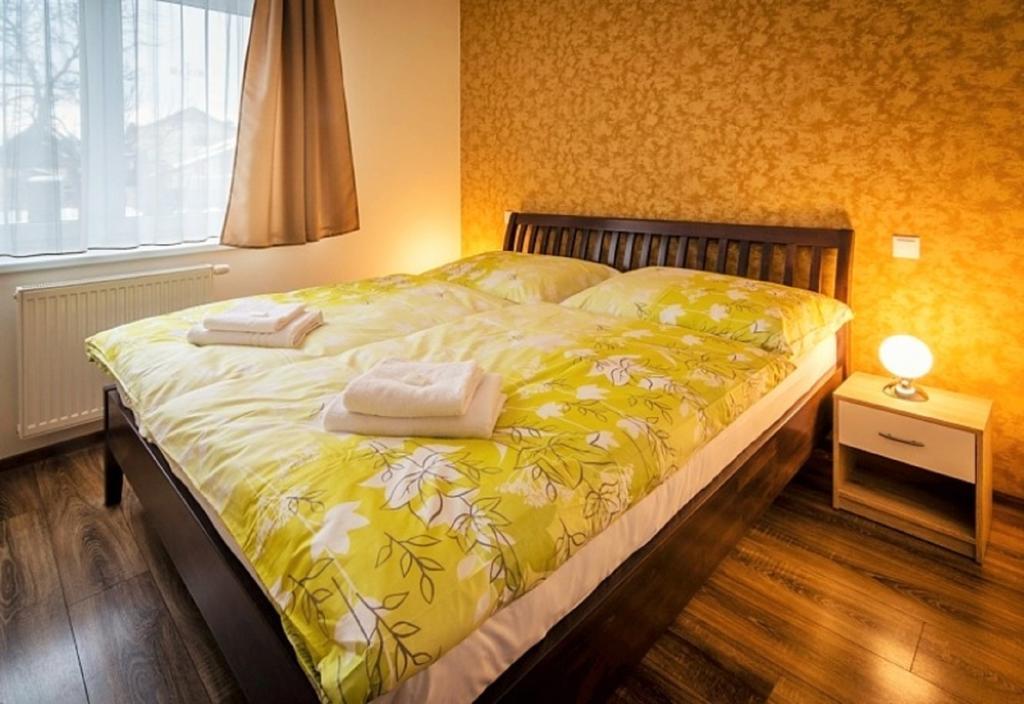 Panorama Jasna Lägenhet Liptovský Mikuláš Rum bild